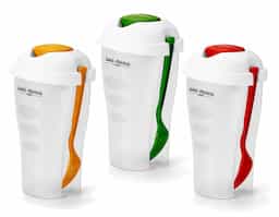 Copo para salada. PP. Com garfo e molheira. Capacidade: 850 ml. Apta para microondas (retirar a tampa)