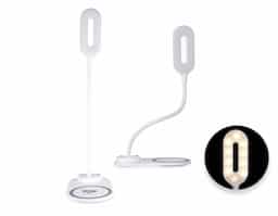 Luminária plástica articulável com 10 leds e funcionamento touch, contém área na base para o carregamento de indução em celulares. Contém 3 estágios de iluminação: luz quente intensa (amarela), luz fria (branca) e luz suave de baixa intensidade (amarela). Parte inferior da base com frestas para dissipação de calor e borrachas antideslizantes, acompanha cabo USB. Obs.: o produto não possui bateria interna, seu funcionamento é exclusivamente conectado à uma fonte de energia.