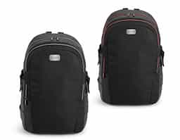 Mochila para notebook. 900D e c. sintético. Com 2 compartimentos. Compartimento posterior forrado, com divisória almofadada para notebook até 17'' e bolso em tela, com zíper