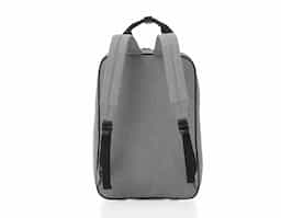 Mochila p/ Notebook em tecido poliéster parte externa
Bolsos frontal com ziper;
Alça de mão e ombro.
Parte interna:
Compartimento para notebook.
Tamanho total do Notebook - 17