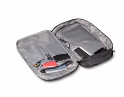 Mochila e Pasta para notebook em tecido poliéster Compartimento para notebook.
Tamanho total do Notebook - 17