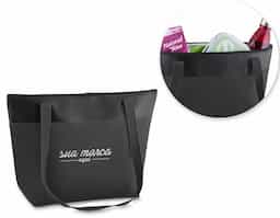 Bolsa térmica conservadora, capacidade 6,5 litros, nylon 420 e detalhe em couro sintético com alça de ombro
