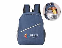 Mochila térmica com capacidade de 15 litros, compartimento principal com revestimento térmico aluminizado. Contém compartimento frontal, bolsos laterais de nylon, alça de mão em nylon e alças para as costas ajustáveis com revestimento espumado