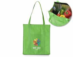 Sacola térmica funcional e bem estruturada, desenvolvida para facilitar o transporte e a conservação de alimentos e bebidas no dia a dia. Possui capacidade total de 18 litros, com fechamento em velcro que garante praticidade e melhor vedação térmica. Quando totalmente fechada, a capacidade útil é de aproximadamente 14 litros, mantendo o conteúdo organizado e protegido. Conta ainda com bolso frontal externo, ideal para armazenar utensílios, ou alimentos.