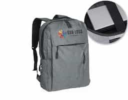  Mochila confeccionada em nylon com compartimento para notebook até 15,6 polegadas.