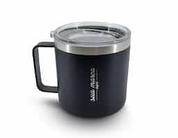 Caneca térmica de inox 450ml com parede dupla e tampa com acesso ao bocal.