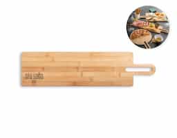 Tábua em bambu com pega, de grande dimensão e de utilização versátil. 