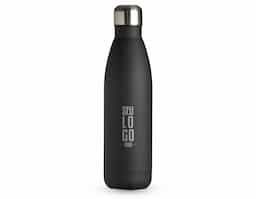 Garrafa com capacidade de 750ml em inox com tampa rosqueável e pintura fosca. Obs.: Não é um modelo térmico.