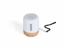 Caixa de som multimídia com luzes, material plástico. Operante nos modos Bluetooth, rádio FM, pen drive e cartão TF (MicroSD). Base antiderrapante. Acompanha cabo USB e cordão de nylon