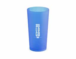 Copo plástico 420ml produzido em polipropileno (PP) com acabamento fosco.