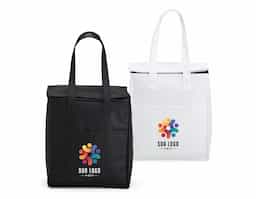 Bolsa térmica em TNT 9 litros com bolso frontal.