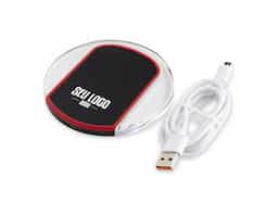 Carregador via indução formato disco com indicador de funcionamento em led, feito em plástico ABS. Acompanha cabo USB. OBS.: O CARREGADOR APENAS TRANSFERE CARGA, ELE NÃO POSSUI BATERIA PARA ARMAZENAMENTO (NÃO É UM POWER BANK).