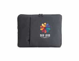 Pasta para tablet e notebook 14 em poliéster resistente à água com dois compartimentos e parte interna com estofamento aveludado.