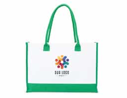 Resistência e design minimalista. Nossa sacola de lona é a escolha ideal para quem busca robustez com estilo moderno. Com alças reforçadas e estrutura de 474g/m², essa sacola oferece ampla profundidade, perfeita para transportar diversos itens sem comprometer a resistência.