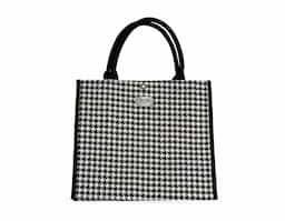 A nossa sacola estampada é a combinação perfeita de elegância e praticidade. Feita em poliéster, com um charmoso padrão pied-de-poule, ela traz um toque clássico e sofisticado. Espaçosa e funcional, é ideal para levar tudo o que você precisa no dia a dia, do trabalho aos passeios de fim de semana. Suas alças costuradas internamente são reforçadas e garantem conforto, enquanto o botão de pressão com aparência semelhante a uma pérola oferece segurança para seus pertences. Um acessório versátil que transforma qualquer visual.