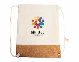 Sacochila em lona e cortiça com alças de algodão, resistente e elegante. Design prático para o dia a dia ou aventuras, combinando durabilidade, conforto e estilo. Um brinde corporativo sustentável que agrega sofisticação discreta e funcionalidade à rotina.