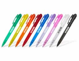 Caneta plástica translúcida com carga esferográfica azul, ideal para uma escrita macia e contínua. Seu acionamento por clique garante praticidade e agilidade no uso diário. Leve e ergonômica, proporciona conforto durante o manuseio, sendo perfeita para anotações, estudos e trabalho. Com design moderno e transparente, permite visualizar o nível da tinta, unindo funcionalidade, estilo e eficiência