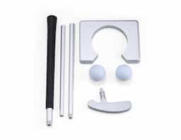 Kit portátil de golfe para treinos em casa ou no escritório. Inclui taco desmontável (84,5?cm), 2 bolinhas (3,5?cm) e buraco moldura (9,5?cm). Diversão e precisão em qualquer lugar!
