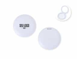 Compacto e funcional, este espelho duplo de bolso é produzido em material plástico. Seu design diferenciado conta com centro plano e bordas em declive, proporcionando um acabamento moderno e elegante.