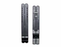 Um suporte para notebook retrátil que combina com qualquer ambiente. Feito em plástico resistente, o suporte conta com até sete posições de ajustes para oferecer mais opções para apoiar notebooks de até 15,6 polegadas, tudo isso sem abrir mão da ergonomia e elegância, essenciais para um bom desempenho ou apresentação das mais variadas atividades. Ele também conta com tiras laterais em silicone para ajudar a manter o aparelho mais firme e, além disso, o formato do suporte contém um design aberto para facilitar a dissipação de calor do eletrônico sobre ele.