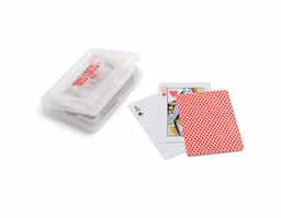 Baralho com 54 cartas em papel plastificado, ideal para jogos duradouros e resistentes ao uso frequente. Fornecido em caixa rígida que garante proteção e facilidade no transporte. Um brinde clássico, versátil e divertido, perfeito para campanhas promocionais, eventos corporativos ou ações que valorizam entretenimento com estilo e praticidade.
