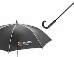 Guarda-chuva 27 em poliéster reciclado (rPET) 190T, com varetas e haste em fibra de vidro. Abertura automática, resistente ao vento e com detalhes refletivos que garantem segurança. Brinde corporativo elegante, durável e alinhado à sustentabilidade.