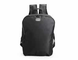 Mochila em poliéster impermeável, com fechamento em zíper e capacidade máxima de 18 litros. Conta com divisória interna em tela, ideal para guardar notebooks de até 15,6 polegadas, além de dois bolsos laterais com elástico.