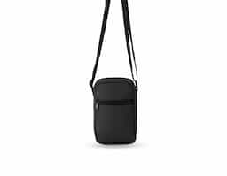 Bolsa de ombro confeccionada em couro sintético, com fechamento em zíper e alça ajustável que garante conforto no uso. Possui dois compartimentos: um principal com bolso interno em tecido de malha para melhor organização e outro frontal de fácil acesso. Um brinde corporativo elegante e funcional para o dia a dia.