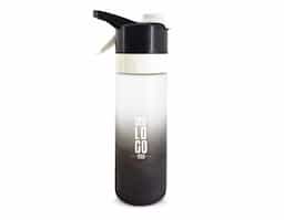 Squeeze em plástico com capacidade de até 650 ml, desenvolvido para unir hidratação e praticidade. Possui borrifador integrado com alavanca de acionamento, ideal para refrescar durante atividades físicas. Conta com marcação de volume, tampa rosqueável com trava de segurança para o bocal e alça fixa que facilita o transporte. Um brinde corporativo funcional, moderno e versátil, perfeito para ações promocionais e uso diário.