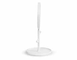 Espelho de mesa dupla face sem aumento. Possui estrutura em plástico com ganchos laterais e base circular para guardar pequenos objetos.