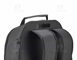 Mochila trolley para notebook 1680D e 600D. Com 2 rodas, possui compartimento principal almofadado para notebook 15.6 . Segundo compartimento forrado e com bolsos. Contém bolso frontal com zipper e bolsos laterais com tela. Pega extensível em alumínio e mola. 350 x 460 x 155 mm