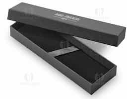 Estojo para 1 ou 2 esferográficas, com almofada em veludo. 175 x 55 x 25 mm