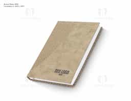 Agenda diária 2026 em couro sintético com detalhes texturizados e marca-páginas em fita de cetim. Contém páginas dedicadas a dados pessoais, agenda com miolo permanente.. 