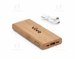 Bateria portátil bambu  bateria de lítio  capacidade: 5.000 mAh. tempo de vida = 500 ciclos. potência de carregamento: 5W. entrada 5V/2A e saída 5V/1-2A. indicador de carga. 1 porta micro USB, 1 porta USB tipo C e 1 porta USB. Incluso cabo USB/micro USB para carregar a bateria.