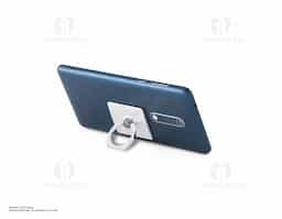 Suporte de anel para celular confeccionado em ABS resistente, proporcionando maior segurança e conforto no manuseio do aparelho. Possui autocolante no verso, garantindo fixação prática e firme. Versátil e funcional, auxilia no apoio do celular e é uma excelente opção de brinde corporativo moderno e útil.