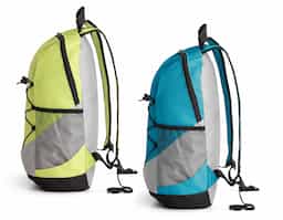Mochila em 600D com bolsos laterais em tela e bolso interior. Parte posterior e alças almofadadas 250 x 420 x 180 mm