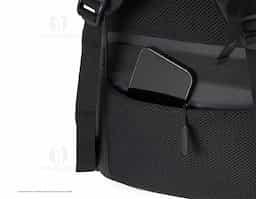 Mochila confeccionada em Couro Sintético com compartimento para notebook até 15,6 polegadas. Contém um compartimento grande com divisórias para documentos, eletrônicos, Notebook até 15,6 polegadas e tablet. Dois compartimentos frontais, sendo um com divisórias para documentos, eletrônicos e caneta