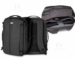 Mochila e Pasta para notebook em tecido poliéster Compartimento para notebook.
Tamanho total do Notebook - 17