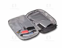 Mochila e Pasta para notebook em tecido poliéster Compartimento para notebook.
Tamanho total do Notebook - 17