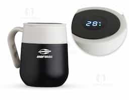 Caneca Térmica 500ml em inox com display LED com termômetro digital na tampa para indicar a temperatura do líquido.