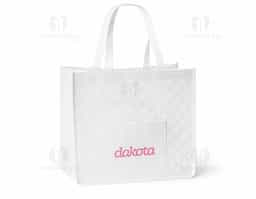 Sacola de compras em non-woven laminado (110 g/m²) com bolso frontal (175 g/m²). 381 x 330 mm