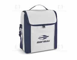 Bolsa térmica em 600D com ziper duplo, alça ajustável em webbing e bolso frontal. A bolsa tem capacidade até 12 L. 290 x 340 x 190 mm
