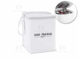 Bolsa térmica em 600D com capacidade até 4 litros. 150 x 190 x 150 mm