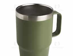 Caneca térmica de Inox com capacidade para 700ml. Acompanha uma tampa de plástico transparente .