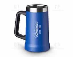 Caneca térmica de inox com pegador plástico, capacidade de 700ml. Material livre de BPA.