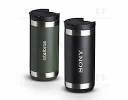 Copo térmico de inox, feito de parede dupla com capacidade para 350ml. Contém tampa plástica com bocal e trava de segurança.