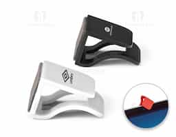 Protetor de webcam em formato clip com limpador de tela. Adequado para tablet e notebook