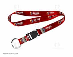 Cordão de 85 cm de comprimento e 2 cm de largura, com argola e fecho tipo mochila. Ideal para facilitar o transporte de pequenos objetos, oferecendo praticidade e segurança no fechamento. Seu design simples e funcional garante resistência e durabilidade no uso diário.
