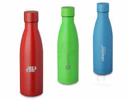 Garrafa térmica em aço inox com parede dupla isoladao à vácuo, com tampa de inox na cor do produto e anel de silicone para vedação. Capacidadede até 500ml, pintura fosca.Livre de Bpa