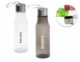 Garrafa plástica 600ml com tampa de alumínio e alça de nylon embutida.